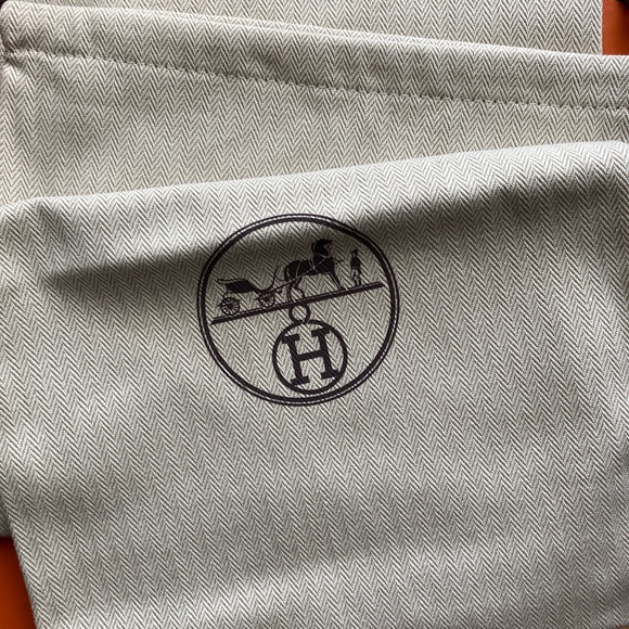 Hermes Red Suede shoes, UNUSED, size 38.5 - Picture 10 of 14